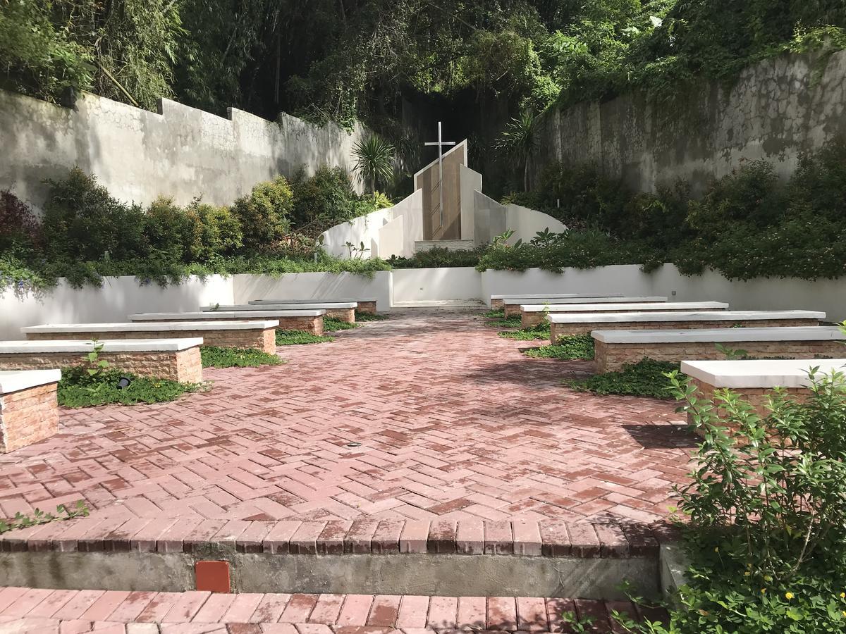 Mivesa Garden Residences By Cec Cebu Extérieur photo
